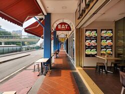 THE RAIL MALL (D23), Retail #639393241